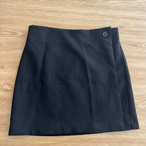 Aritzia Black Pencil Skirt